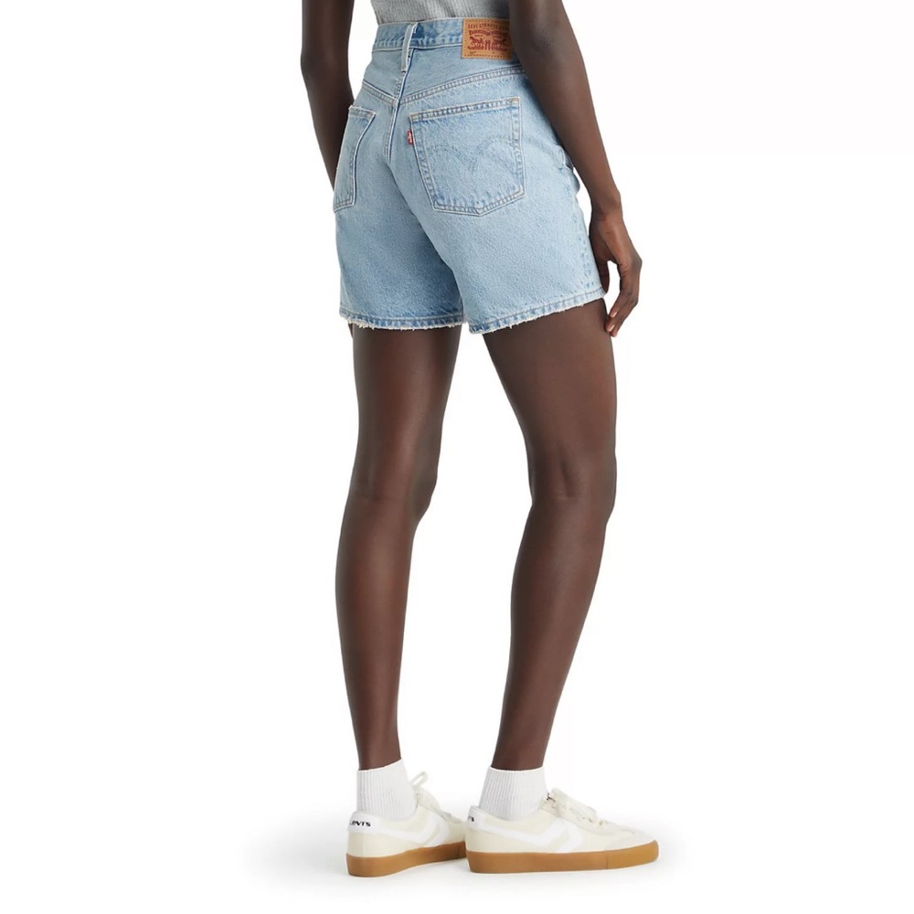 Levi’s 501® Original Fit High Rise Mid-Thigh Lightweight Women's Shorts